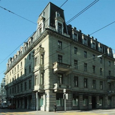 Aussensani. Bank Hofmann AG, Bleicherweg/Talstrasse, Zürich (19.Jh.); 1993