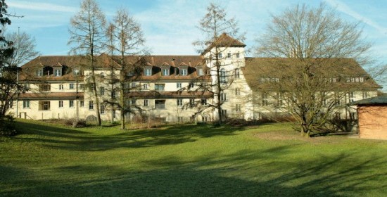 Dachausbau Altbau, Wagerenhof Uster, Uster ZH (19.Jh.); 1994