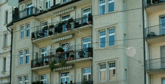 Treilsanierungen Mehrfamilienhaus Klosbachstr. 90, Zürich (20.Jh.); 2006ff