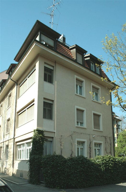 Gesamtsanierung Mehrfamilienhaus Hegibachstr. 74, Zürich (19.Jh.); 1981