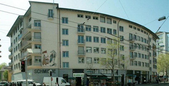 Sanierung Geschäfts-/Wohnhaus „Schmiede Wiedikon“, Zürich (20.Jh.); 1995